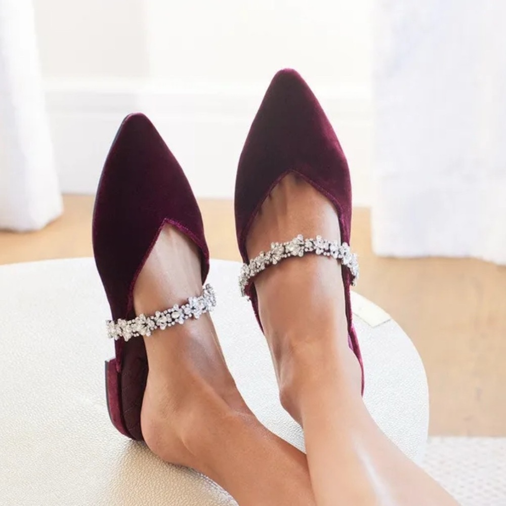 Birdies The Swan Wine Velvet Gem Bracelet Slip-On Mule Flat size 7